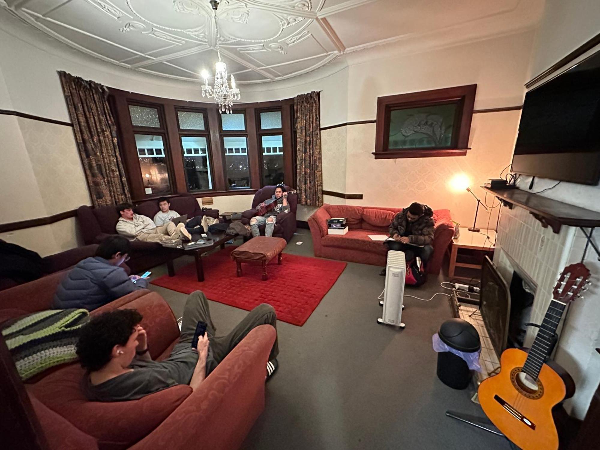 Manor House Backpackers Vandrehjem Dunedin Eksteriør billede