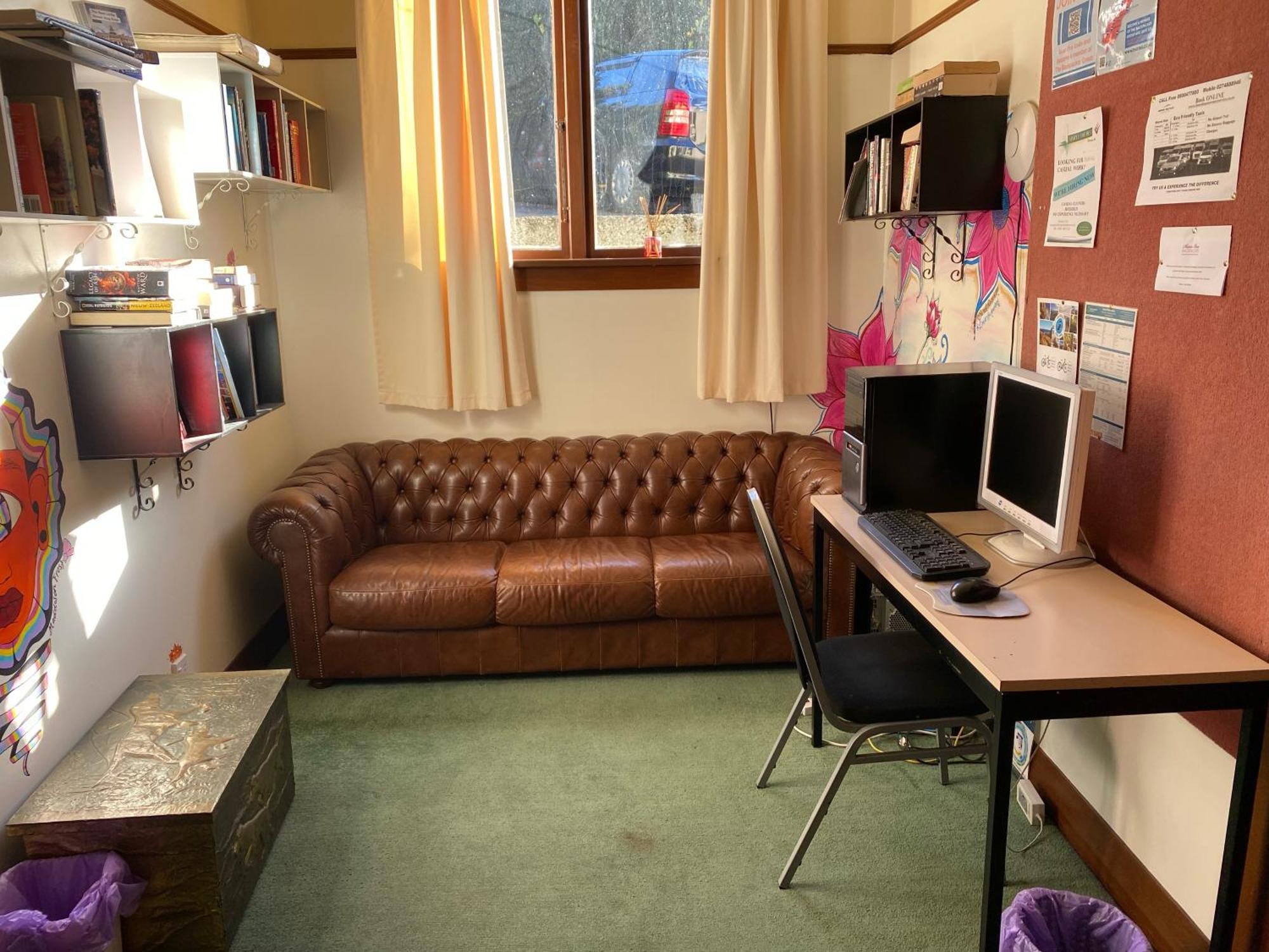 Manor House Backpackers Vandrehjem Dunedin Eksteriør billede