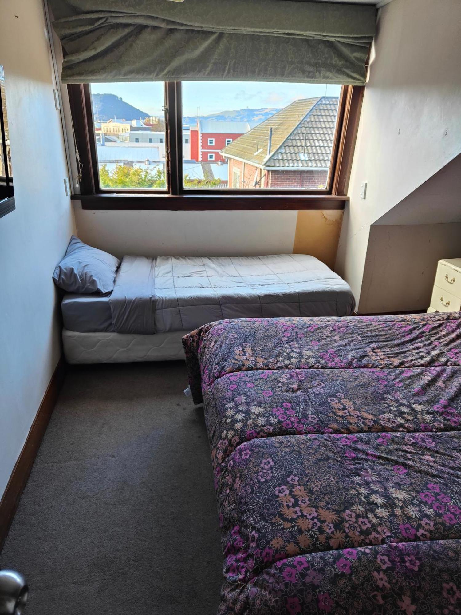 Manor House Backpackers Vandrehjem Dunedin Eksteriør billede